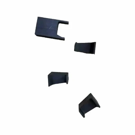 (4) (4)